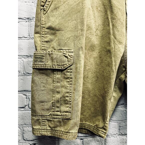 Wrangler Originals Men Cargo USA Map Lakers Print Men Shorts Size 38 - Picture 6 of 9